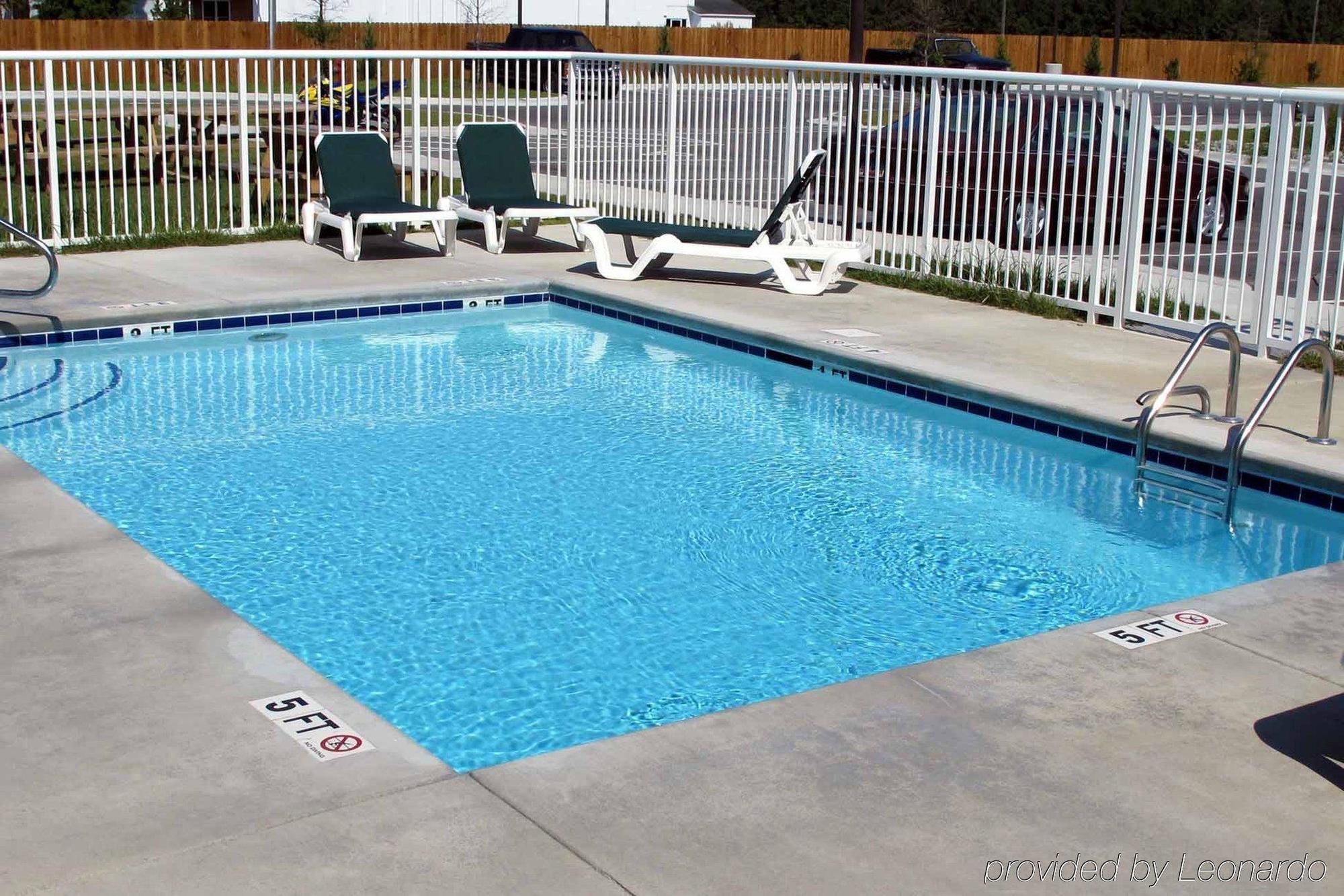 Suburban Studios Near Camp Lejeune Jacksonville Zařízení fotografie